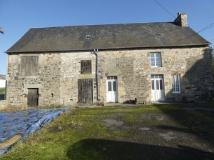 Detached Country House with Outbuilding