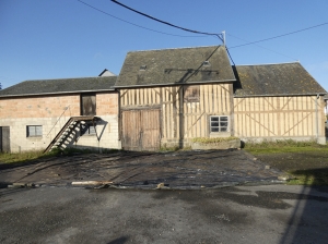 Detached Country House with Outbuilding