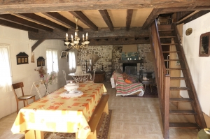 Characterful Country House, Bordered by the River