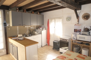 Characterful Country House, Bordered by the River