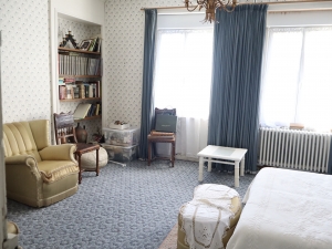 Large and Lovely Town House with Garden