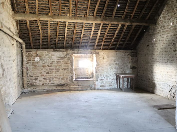 Large and Lovely Town House with Garden