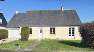 Detached House with Garden