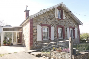 Detached House with Lovely Garden