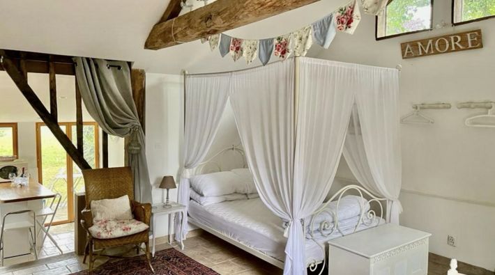 Superb Cottage in the Countryside