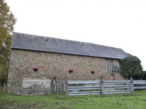 Detached Country House To Renovated
