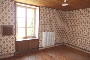 SLD02647 - Sold By Cle France