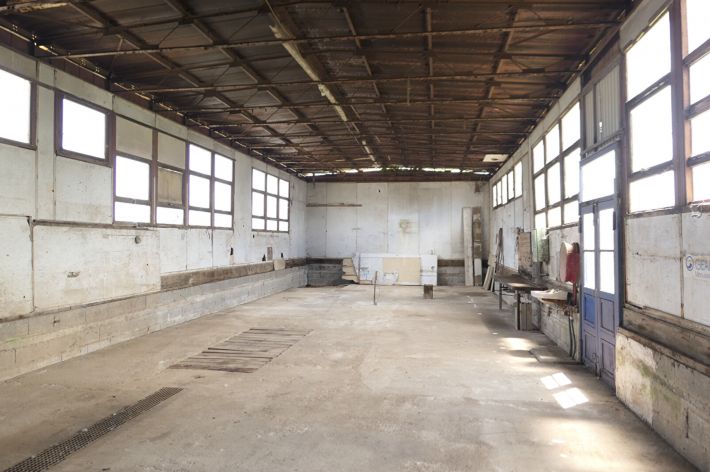 SLD02647 - Sold By Cle France