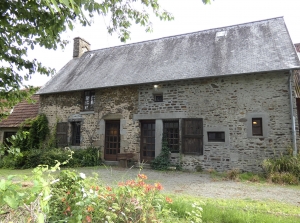 Detached House with Half an Acre Garden