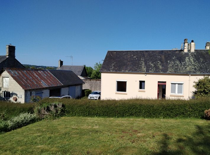 Village House with Garden, Ideal Holiday Home