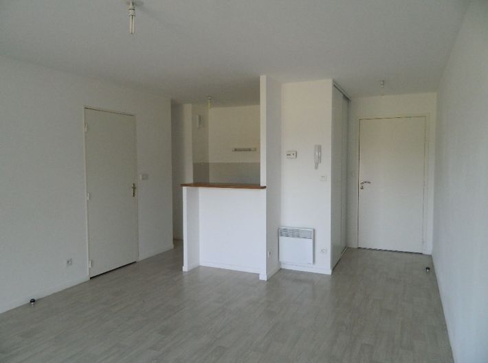 Apartment in Heart of Town For Sale