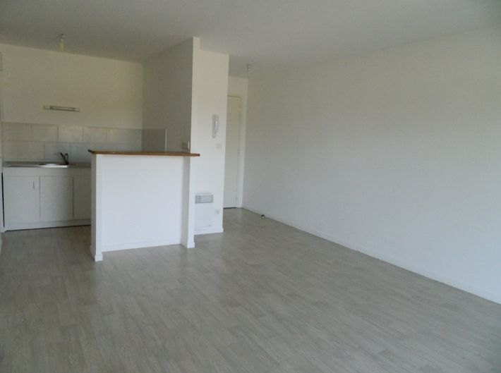Apartment in Heart of Town For Sale