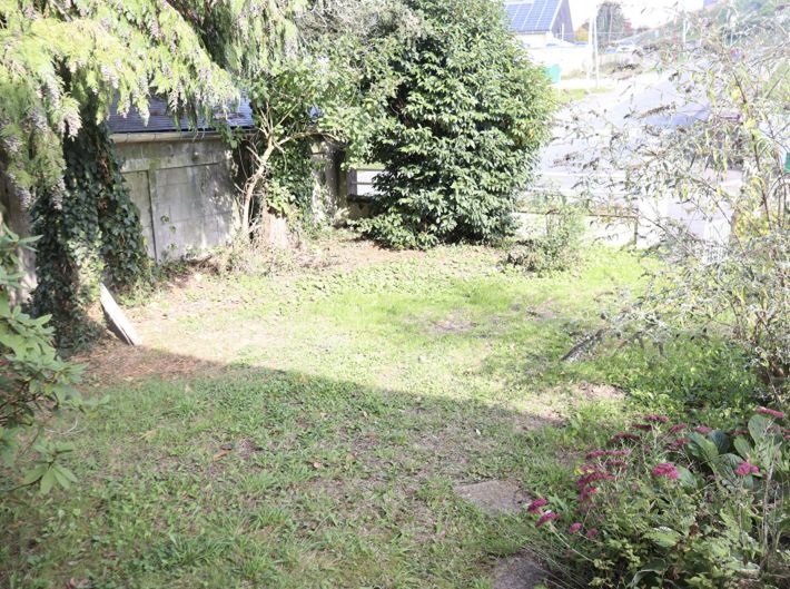 Detached House with Garden in Nice Location