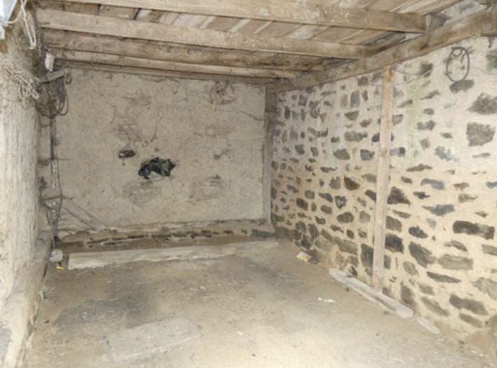 Barn to Renovate with Planning Permission