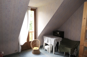 Detached Country House with Landscaped Garden