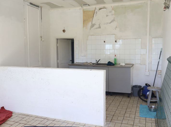 Detached House with Garden in Nice Location