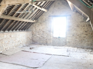 Detached House with Garden in Nice Location