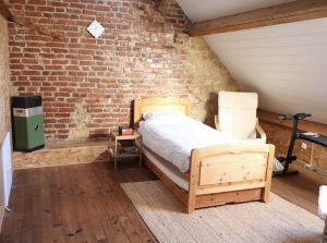 Town House with Neat Garden