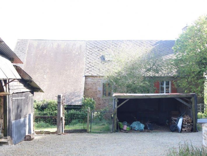 Detached Country House with Large Garden