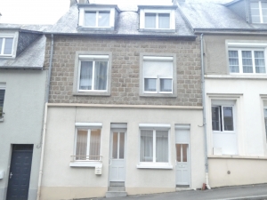 Town House With Courtyard Garden