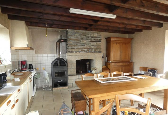 Detached Country House with Outbuildings