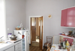 Manor House Style Property with Garden