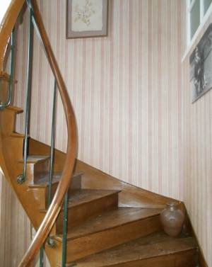 Manor House Style Property with Garden