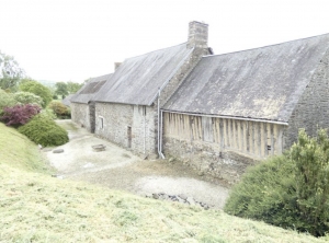 Detached Country Cottage with Character and Open View