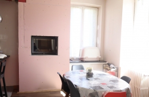 Attractive Detached Manor House Style Property