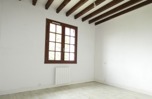 Detached House with Landscaped Garden