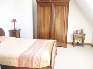 Detached House with Landscaped Garden