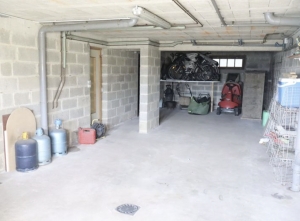 Detached House with Landscaped Garden