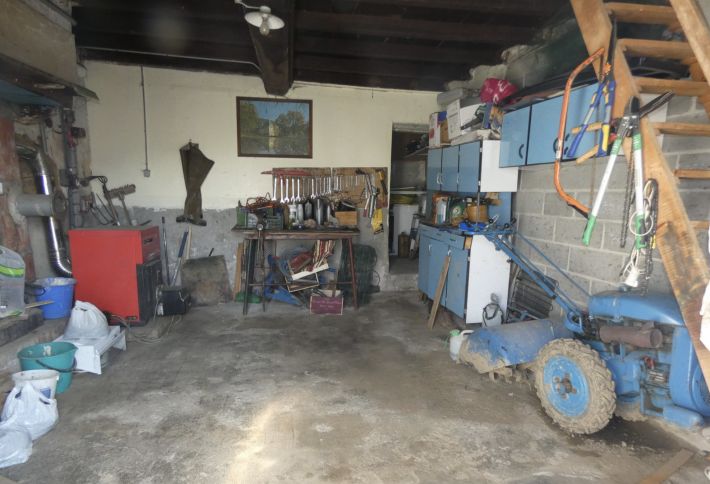 Traditional House with Nice Garden