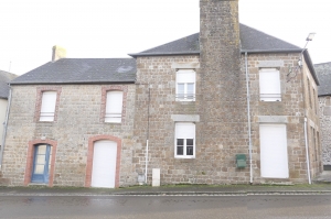 Two Houses with Counrtyard in Rural Village
