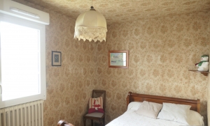 Impressive Detached House with Garden