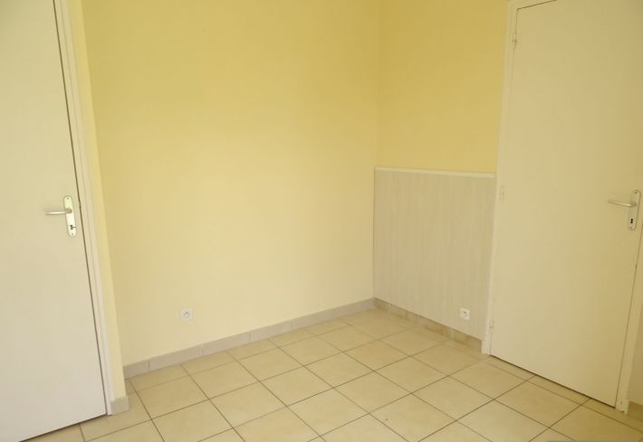 Detached Country House with Outbuildings