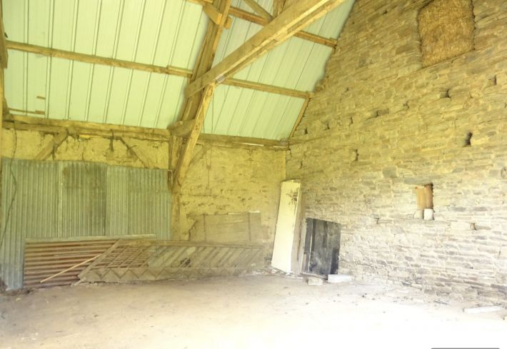 Detached Country House with Outbuildings