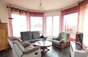 Detached House with Landscaped Garden