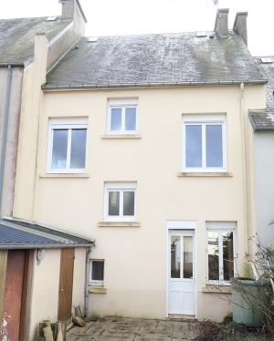 Town House With Courtyard