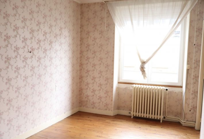 Town House With Courtyard