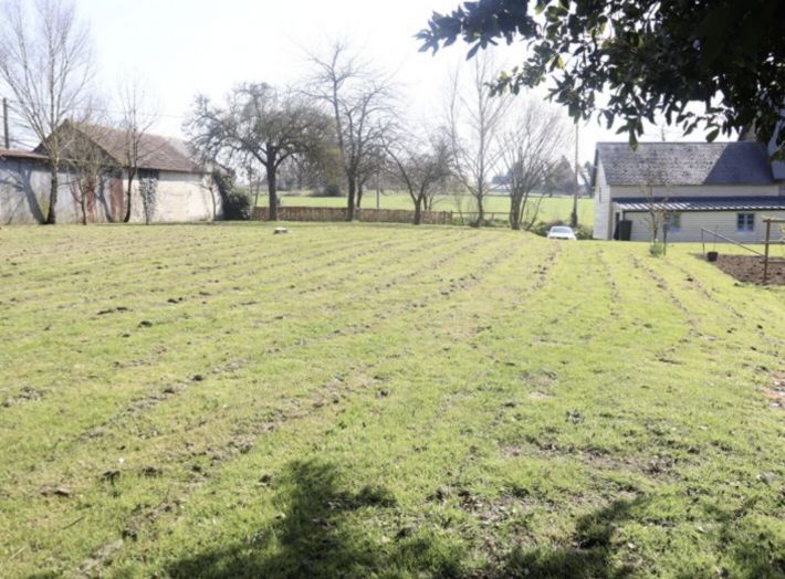 Detached Country House with Large Garden