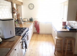 Detached Country House with Large Garden