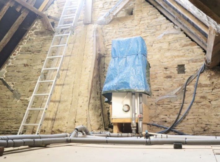 Detached Country House with Large Garden