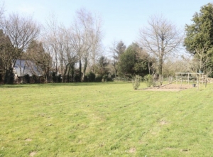 Detached Country House with Large Garden