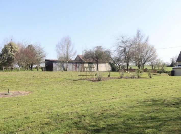 Detached Country House with Large Garden