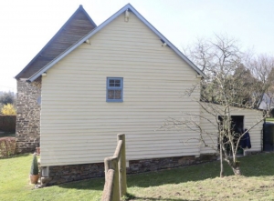 Detached Country House with Large Garden