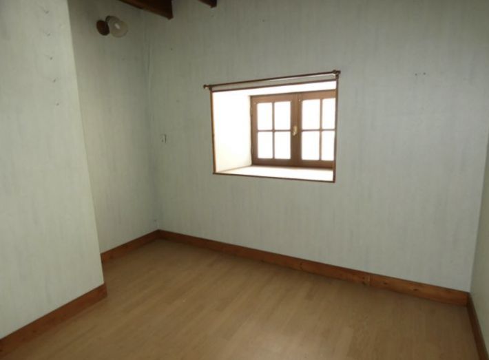 Detached House with Landscaped Garden