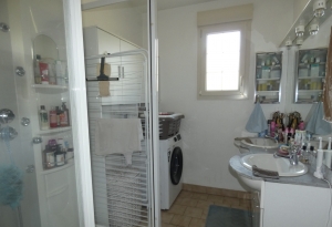 Detached House with Landscaped Garden