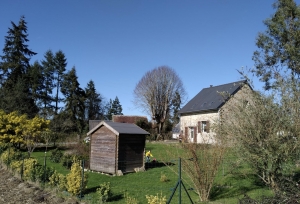 Detached Country House with Landscaped Garden