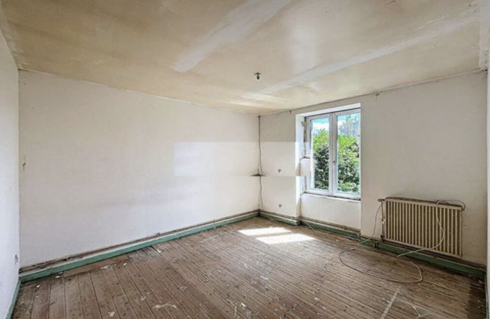 Detached Country House with Open Views